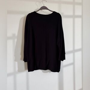 Chico's Classic Black Sweatser